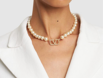 Pearl Necklace Inspired by Valentino