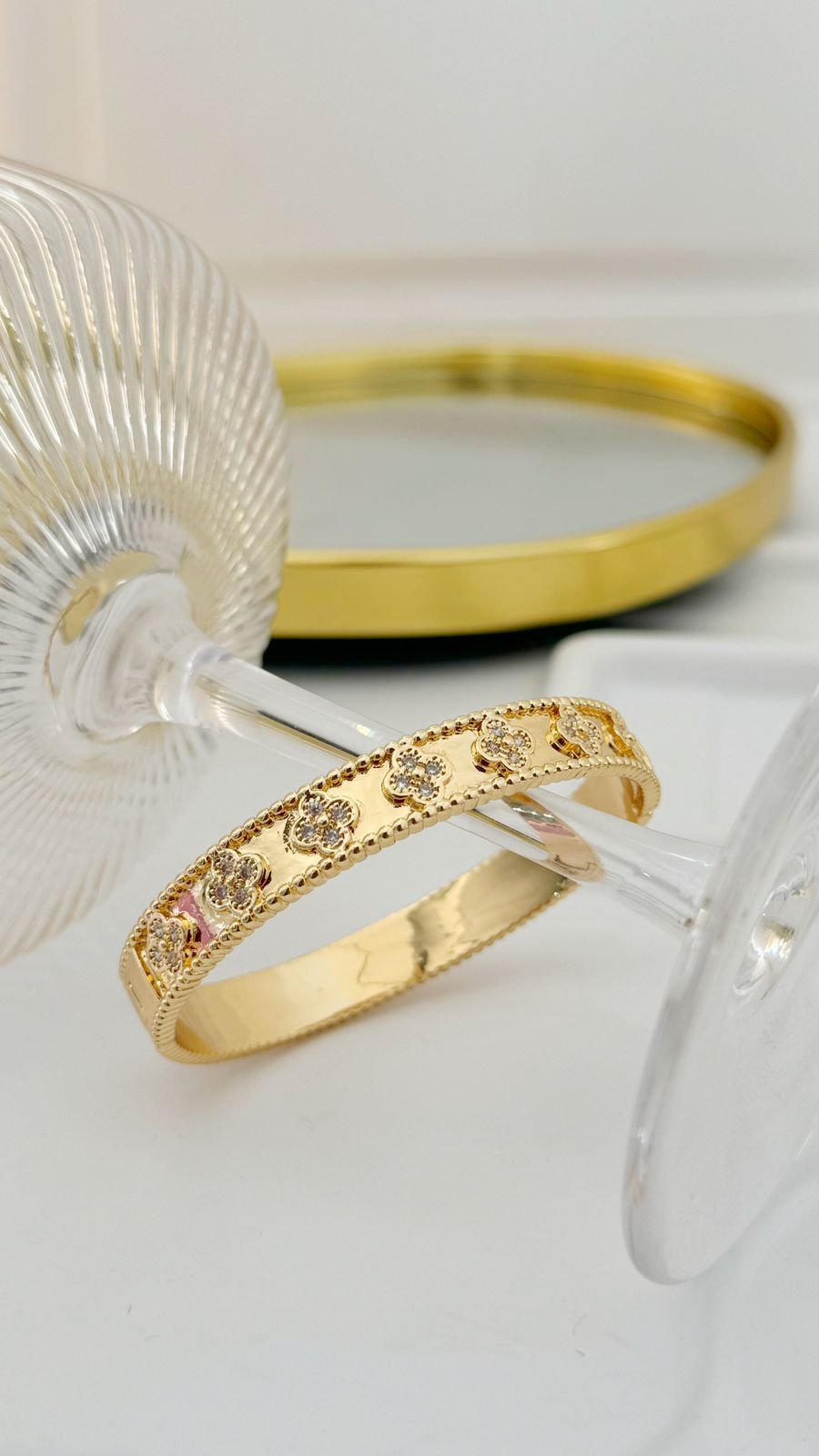Clover Bracelet with Zirconia Plated in 18k Gold