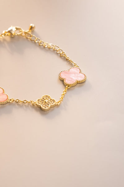 Luxury 4 Clover Bracelet Baby Pink Inspiration Van with Inlaid Stones