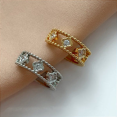 Adjustable Ring with Zirconias