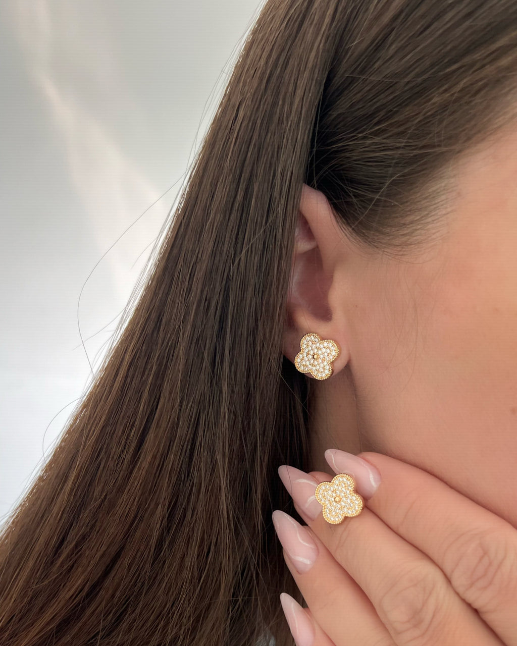 CLOVER EARRING WITH ZIRCONIAS