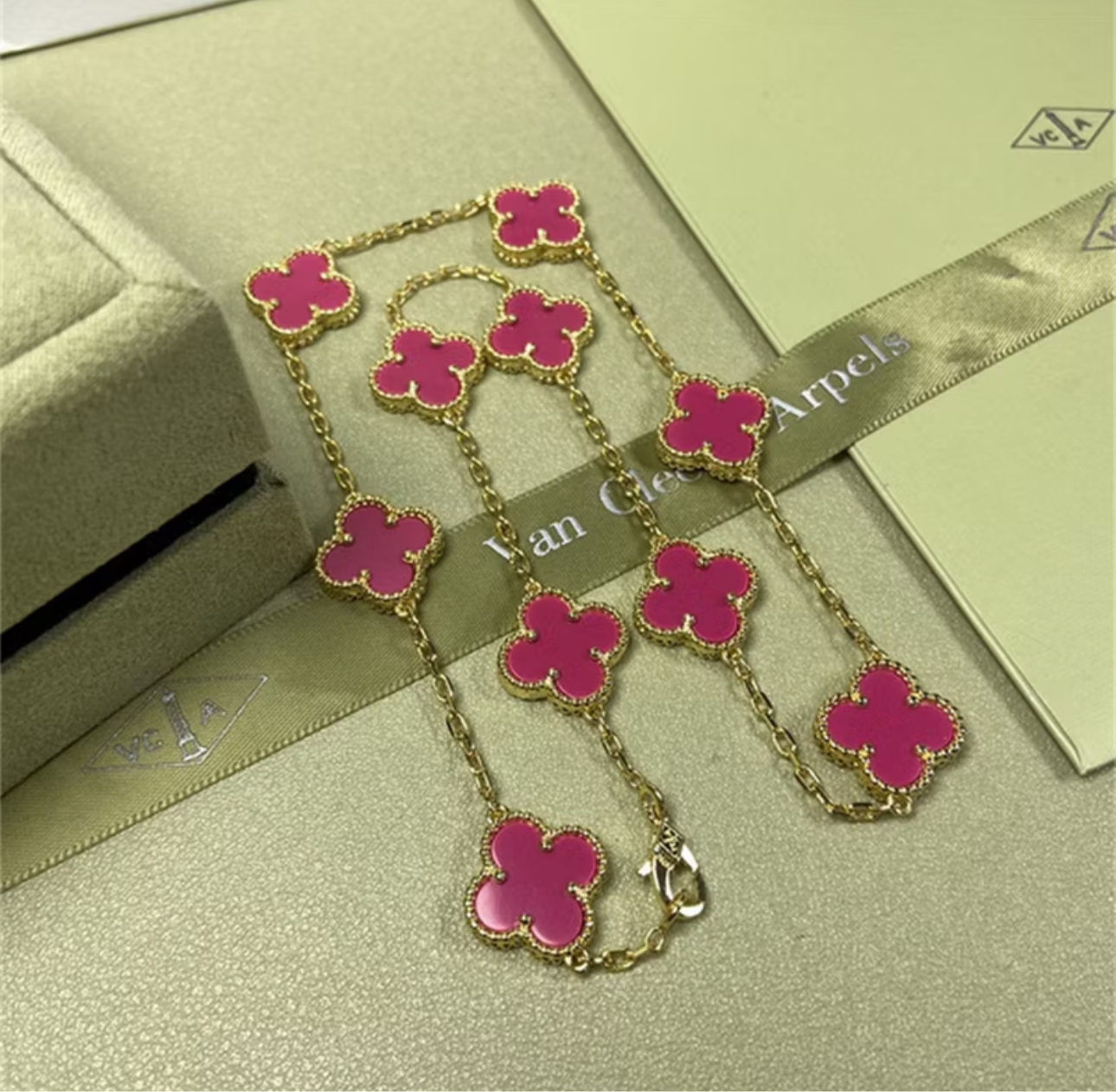 VINTAGE ALHAMBRA 10 CLOVER NECKLACE - PINK