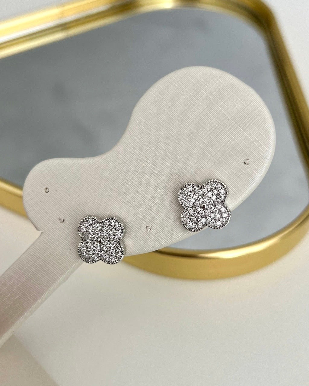 CLOVER EARRING WITH ZIRCONIAS