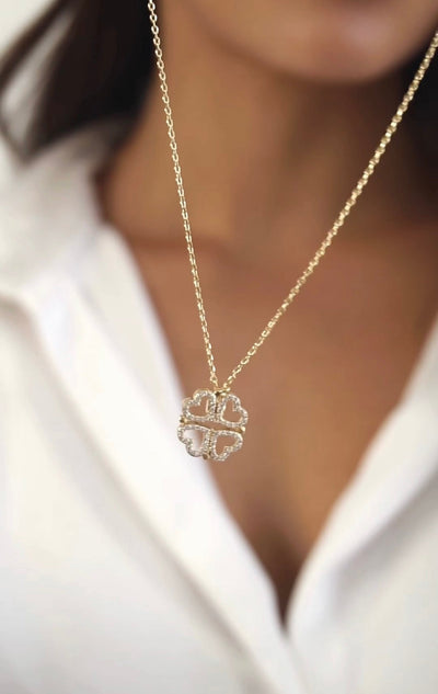 Clover and Heart Necklace Plated in 18k Gold