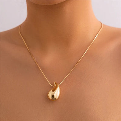 Jasmine Necklace and Earring Set